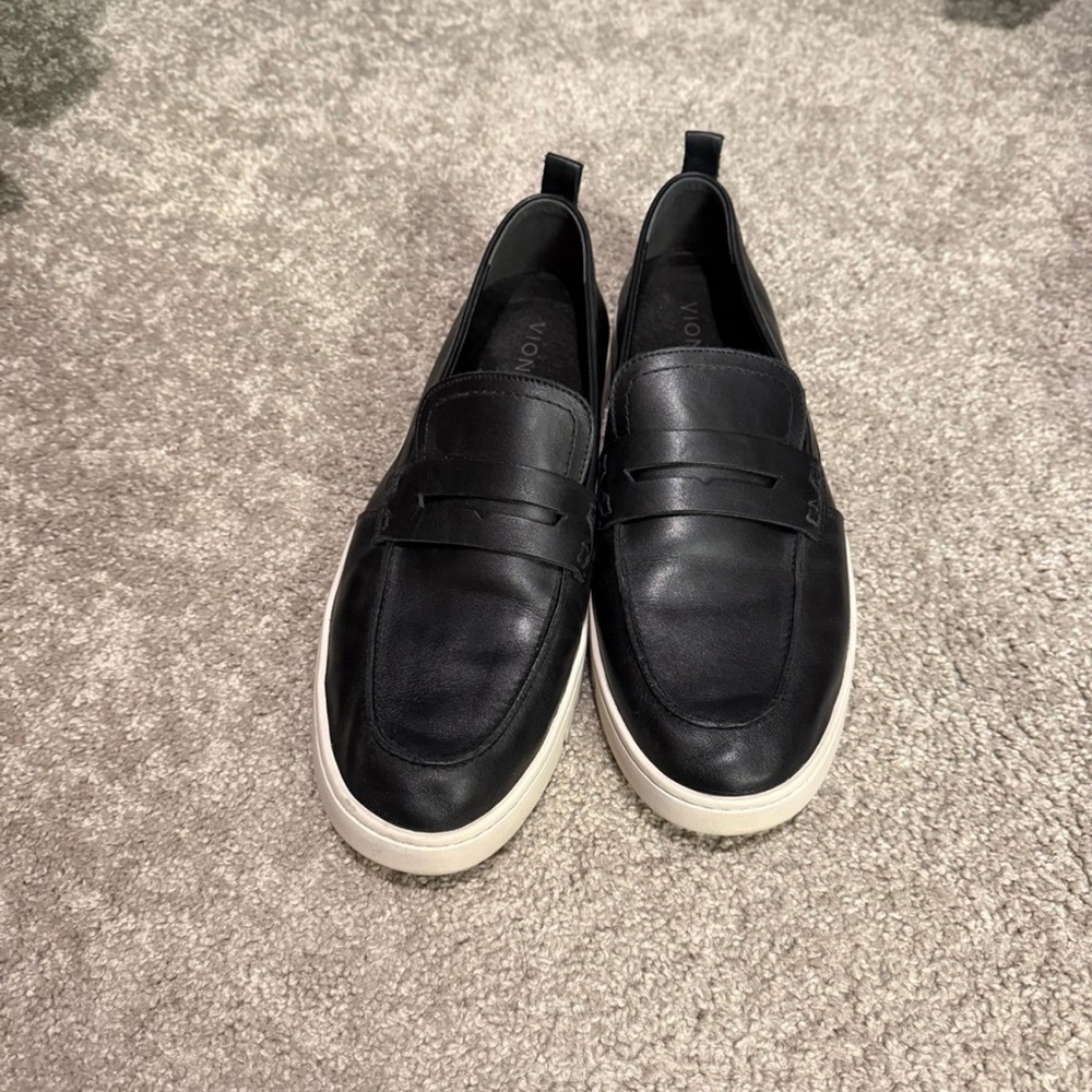 Black Leather Loafers - Vionic